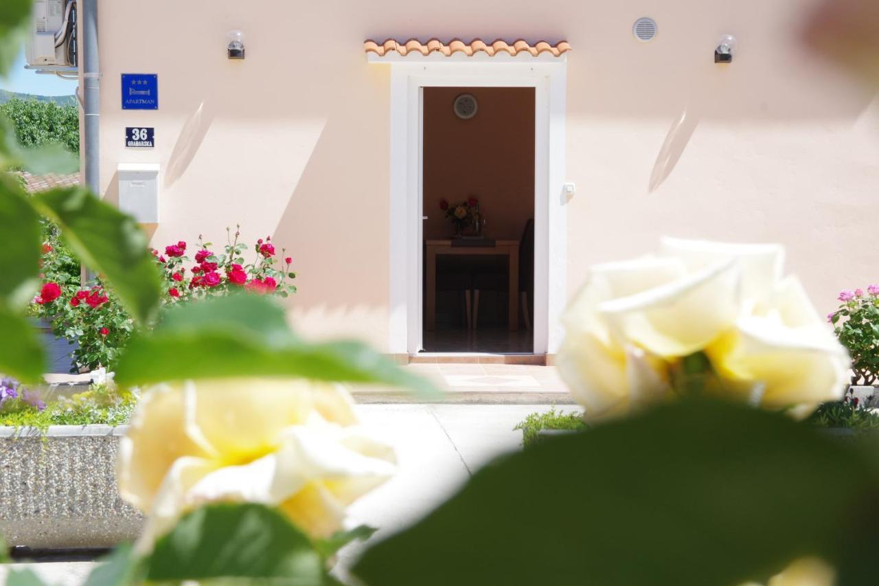 Apartment Kokic Pridraga Exterior photo